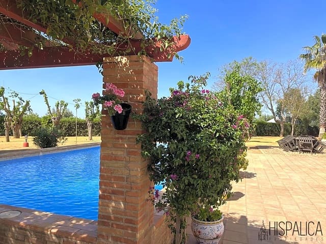 20 soveværelse Finca/Landehus til salg i Carmona med swimmingpool - € 2.500.000 (Ref: 7660997)