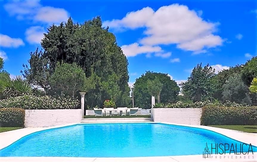 5 soveværelse Villa til salg i Villanueva del Ariscal med swimmingpool - € 1.150.000 (Ref: 7826259)