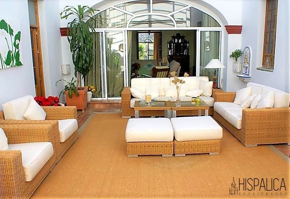 5 soveværelse Villa til salg i Villanueva del Ariscal med swimmingpool - € 1.150.000 (Ref: 7826259)