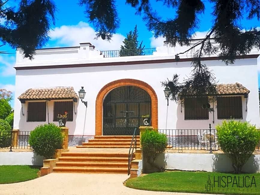 5 soveværelse Villa til salg i Villanueva del Ariscal med swimmingpool - € 1.150.000 (Ref: 7826259)