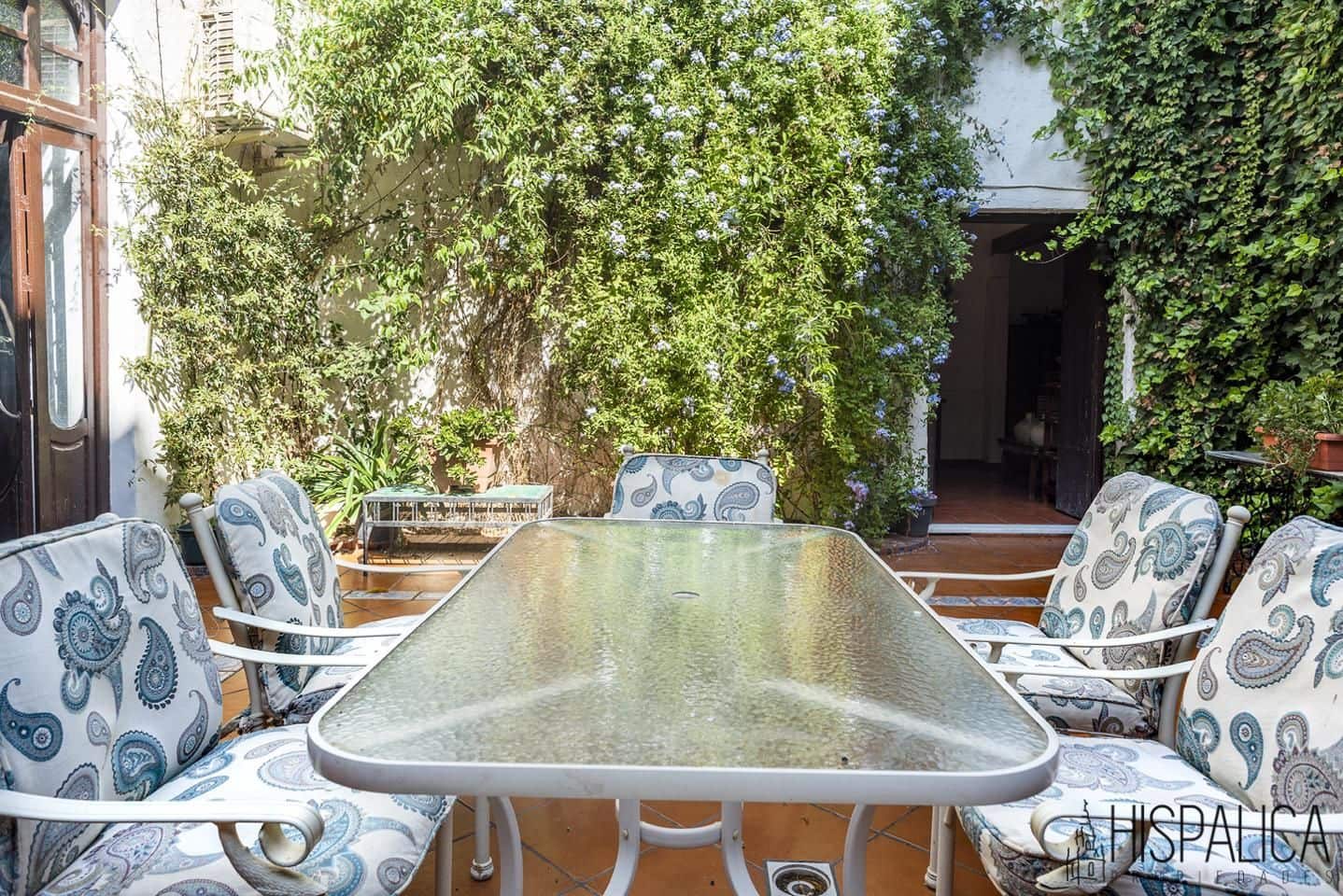 8 bedroom Villa for sale in Ecija with garage - € 800,000 (Ref: 7836117)