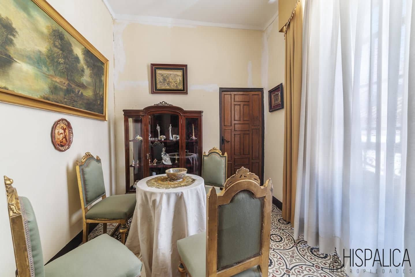 8 bedroom Villa for sale in Ecija with garage - € 800,000 (Ref: 7836117)