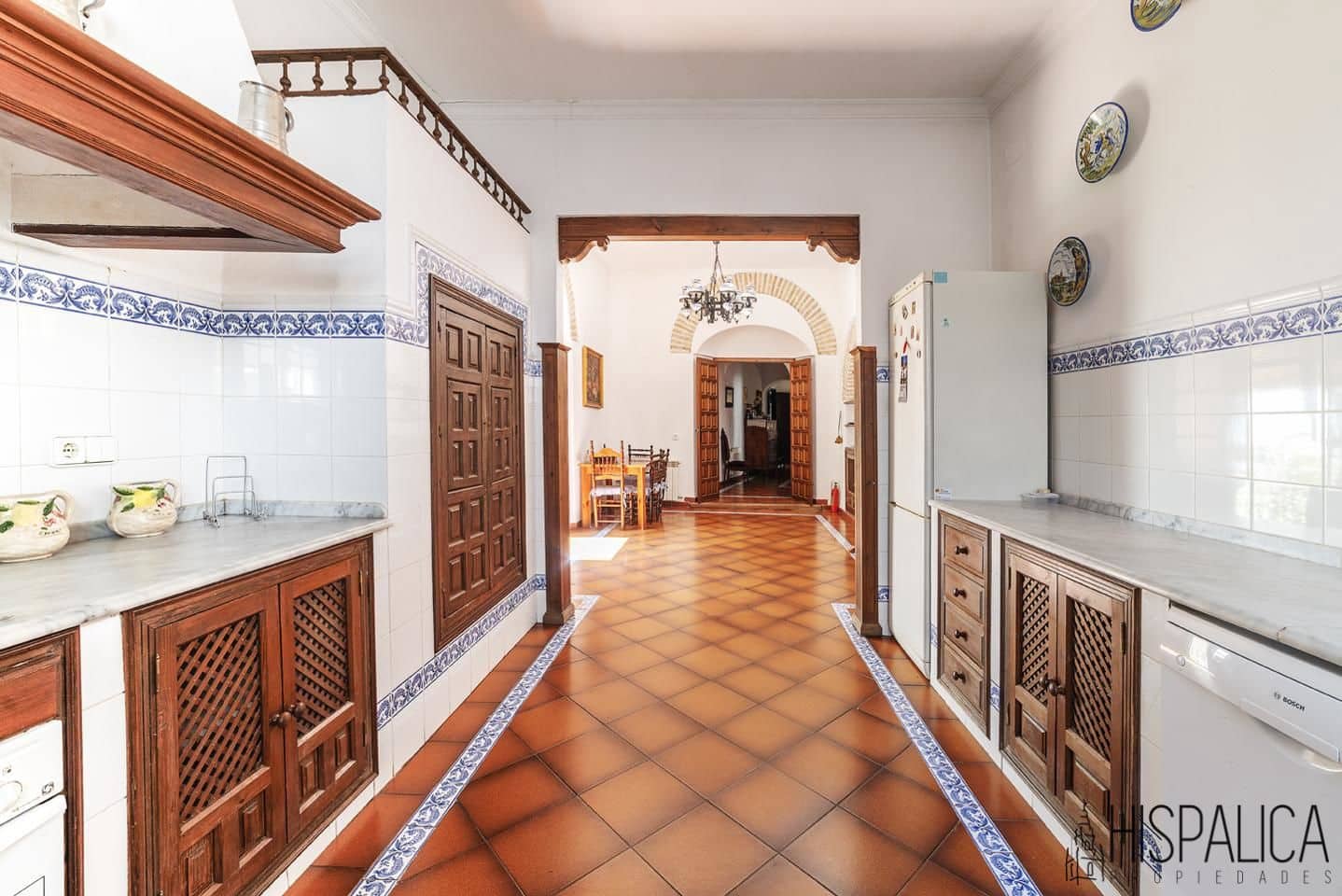 8 bedroom Villa for sale in Ecija with garage - € 800,000 (Ref: 7836117)
