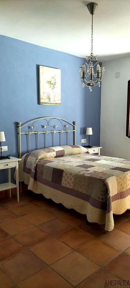 5 bedroom Villa for sale in Grazalema - € 350,000 (Ref: 7995703)
