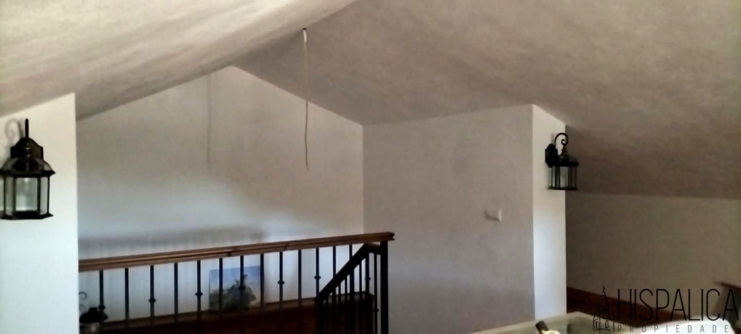 5 bedroom Villa for sale in Grazalema - € 350,000 (Ref: 7995703)