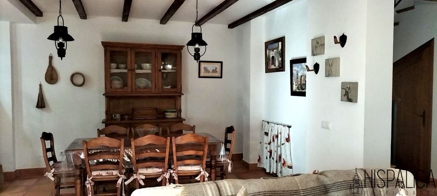 5 bedroom Villa for sale in Grazalema - € 350,000 (Ref: 7995703)