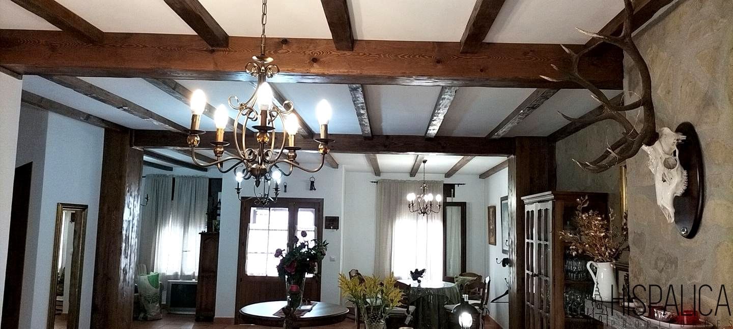 5 bedroom Villa for sale in Grazalema - € 350,000 (Ref: 7995703)