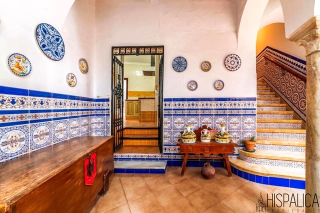 10 Zimmer Villa zu verkaufen in Carmona - 700.000 € (Ref: 8165251)