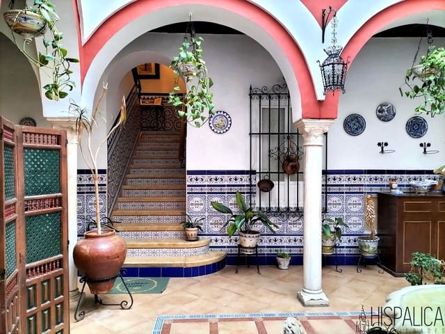 10 Zimmer Villa zu verkaufen in Carmona - 700.000 € (Ref: 8165251)