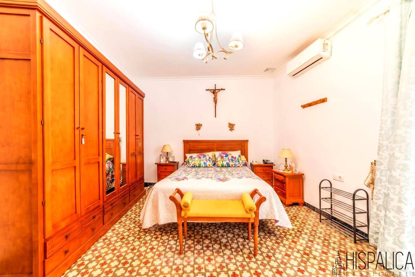 10 Zimmer Villa zu verkaufen in Carmona - 700.000 € (Ref: 8165251)