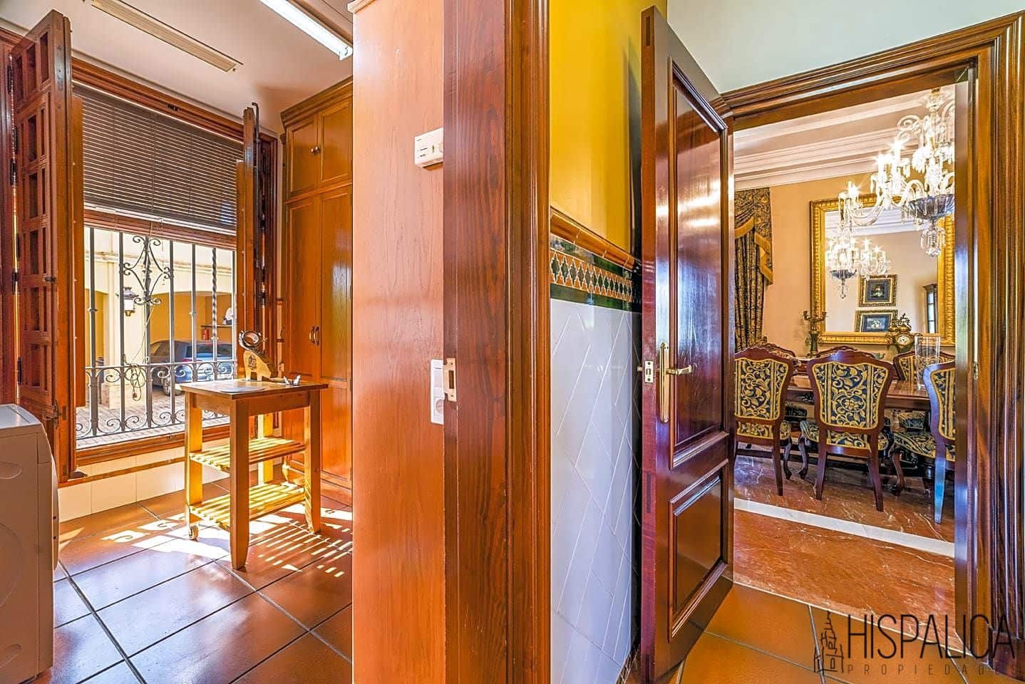 8 soveværelse Villa til salg i Ecija med swimmingpool garage - € 900.000 (Ref: 8271909)