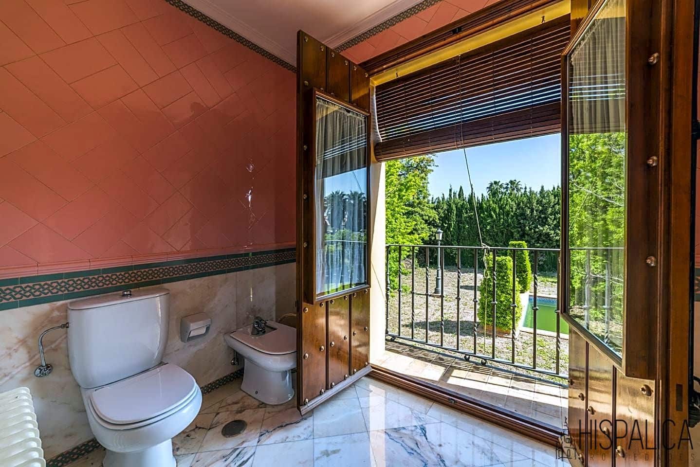 8 soveværelse Villa til salg i Ecija med swimmingpool garage - € 900.000 (Ref: 8271909)