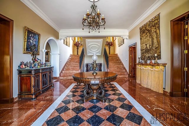 8 soveværelse Villa til salg i Ecija med swimmingpool garage - € 900.000 (Ref: 8271909)