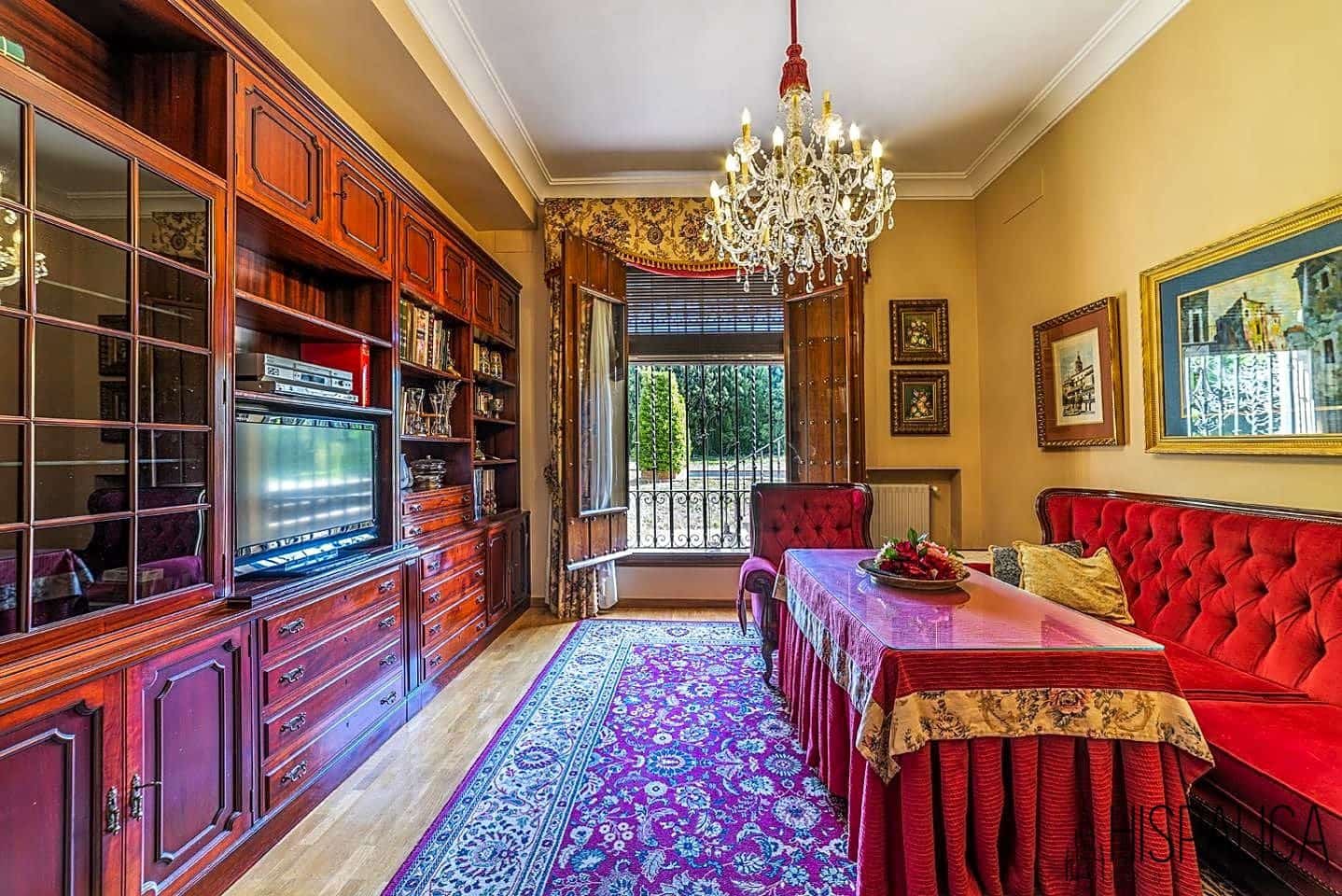 8 soveværelse Villa til salg i Ecija med swimmingpool garage - € 900.000 (Ref: 8271909)