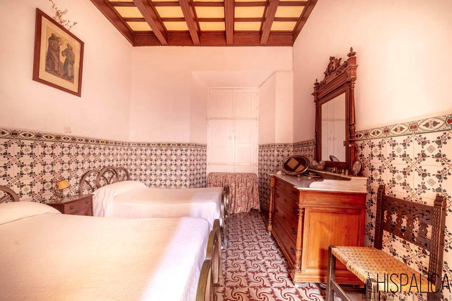 10 soveværelse Villa til salg i Ecija med garage - € 600.000 (Ref: 8575210)