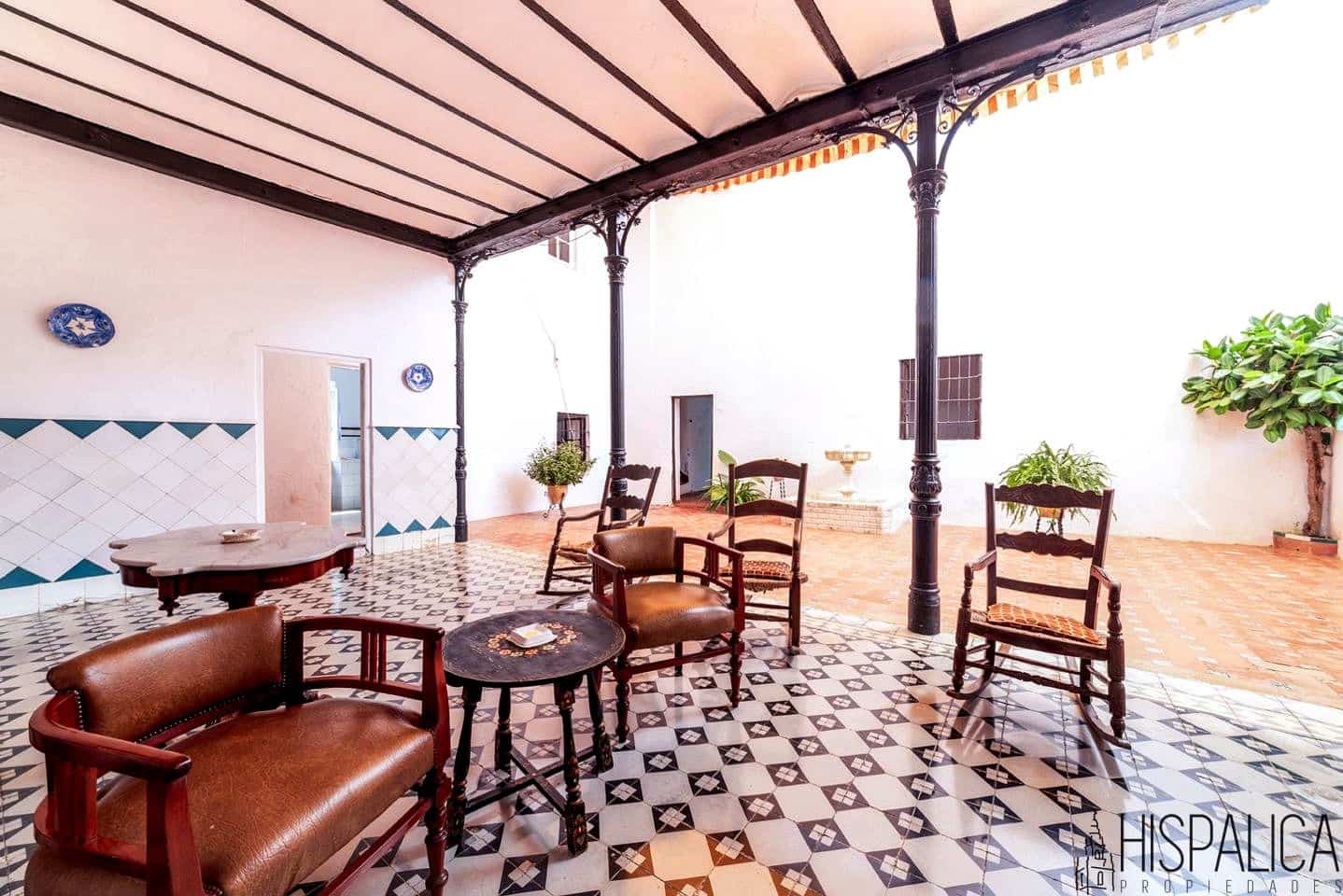 10 soveværelse Villa til salg i Ecija med garage - € 600.000 (Ref: 8575210)