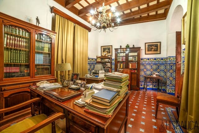 10 soveværelse Villa til salg i Ecija med garage - € 600.000 (Ref: 8575210)