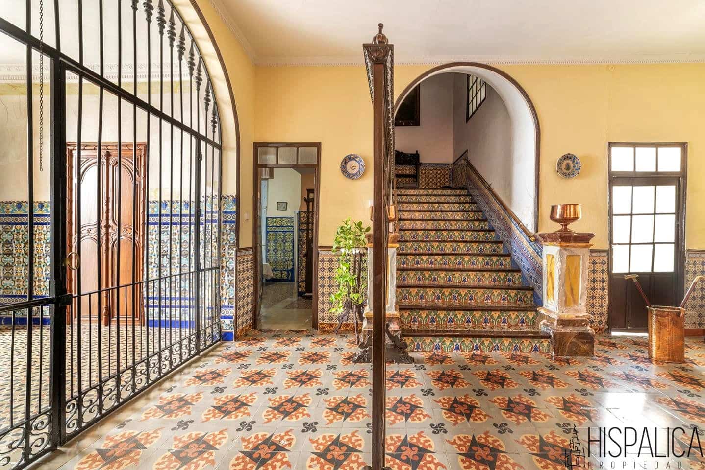 10 soveværelse Villa til salg i Ecija med garage - € 600.000 (Ref: 8575210)