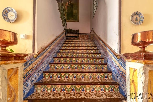 10 soveværelse Villa til salg i Ecija med garage - € 600.000 (Ref: 8575210)