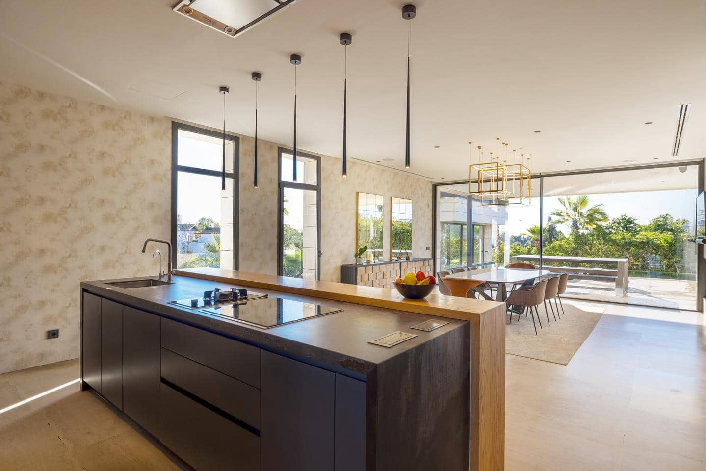 6 sypialnia Willa na sprzedaż w Marbella z basenem garażem - 7 000 000 € (Ref: 8703356)