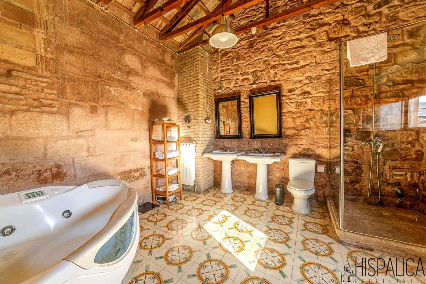 10 soveværelse Villa til salg i Montoro - € 985.000 (Ref: 8714138)