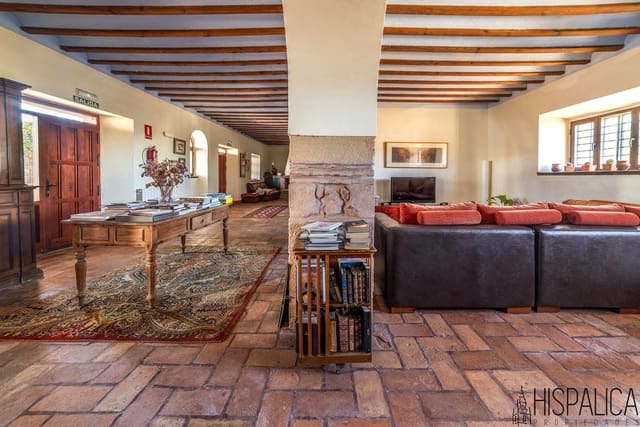 10 soveværelse Villa til salg i Montoro - € 985.000 (Ref: 8714138)