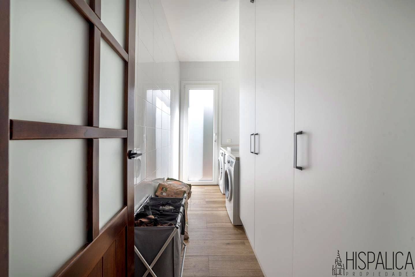 4 soveværelse Villa til salg i Bollullos de la Mitacion med swimmingpool - € 425.000 (Ref: 8780822)