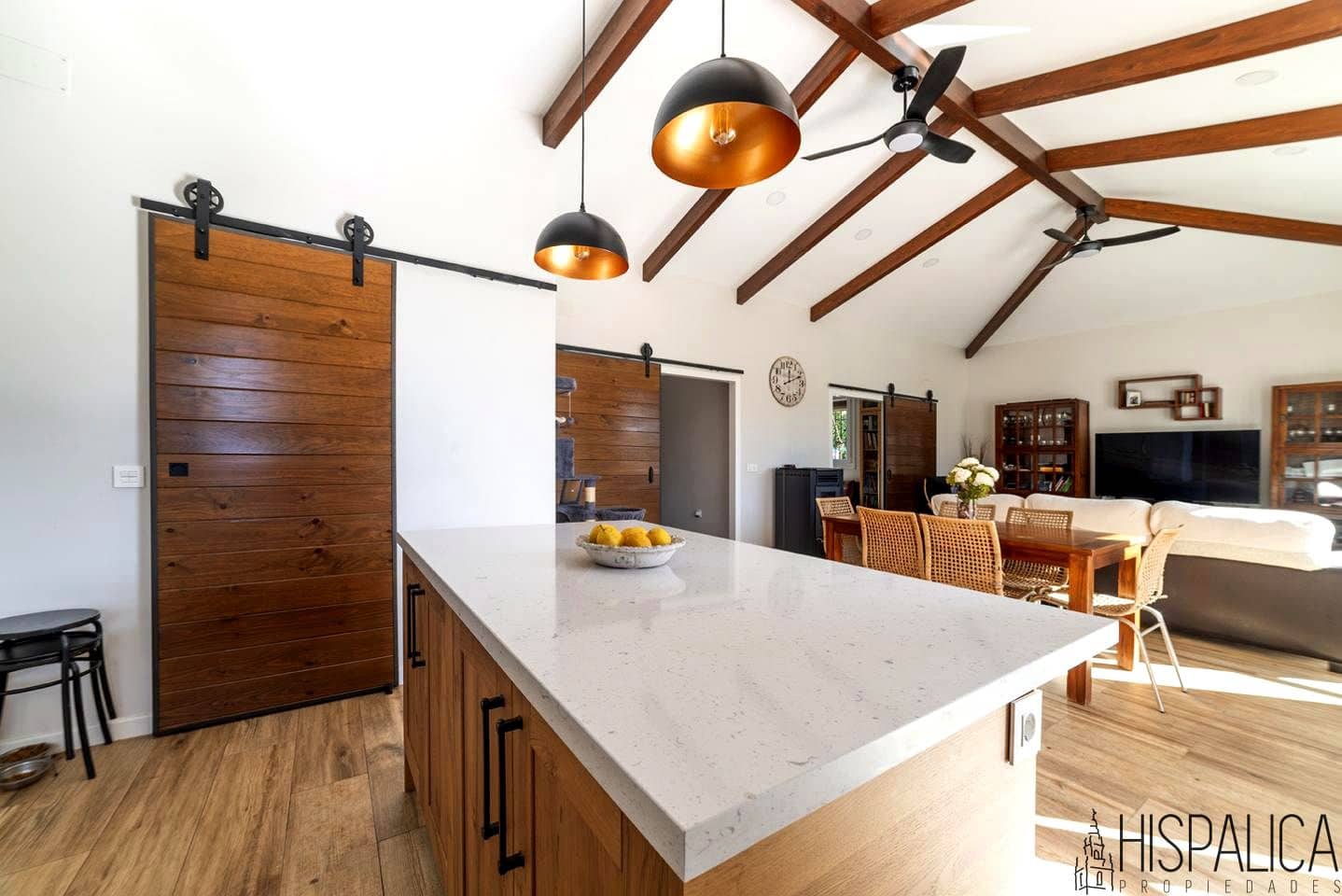 4 soveværelse Villa til salg i Bollullos de la Mitacion med swimmingpool - € 425.000 (Ref: 8780822)