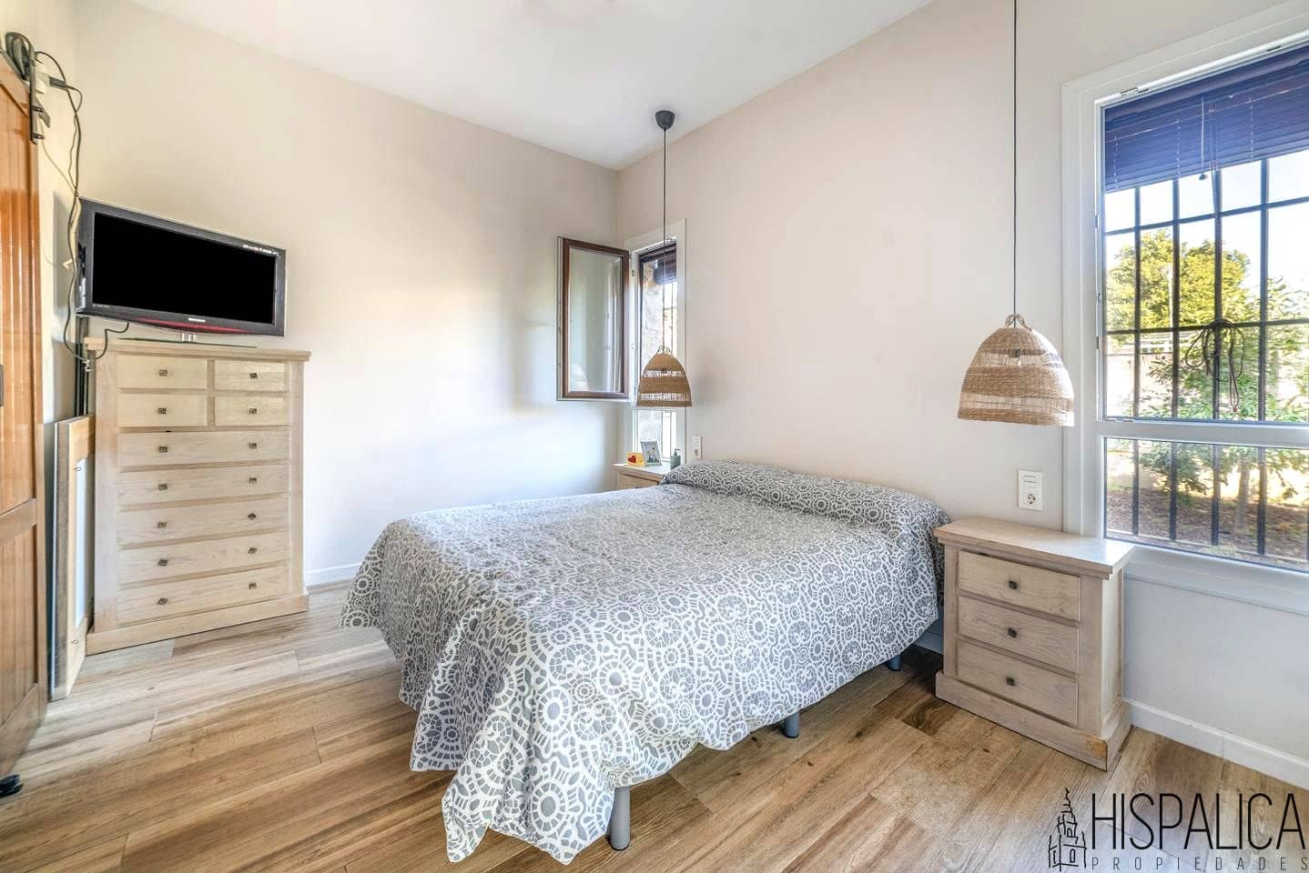 4 soveværelse Villa til salg i Bollullos de la Mitacion med swimmingpool - € 425.000 (Ref: 8780822)