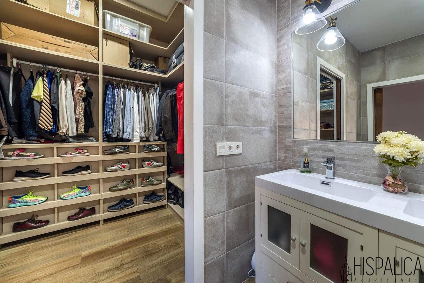 4 soveværelse Villa til salg i Bollullos de la Mitacion med swimmingpool - € 425.000 (Ref: 8780822)