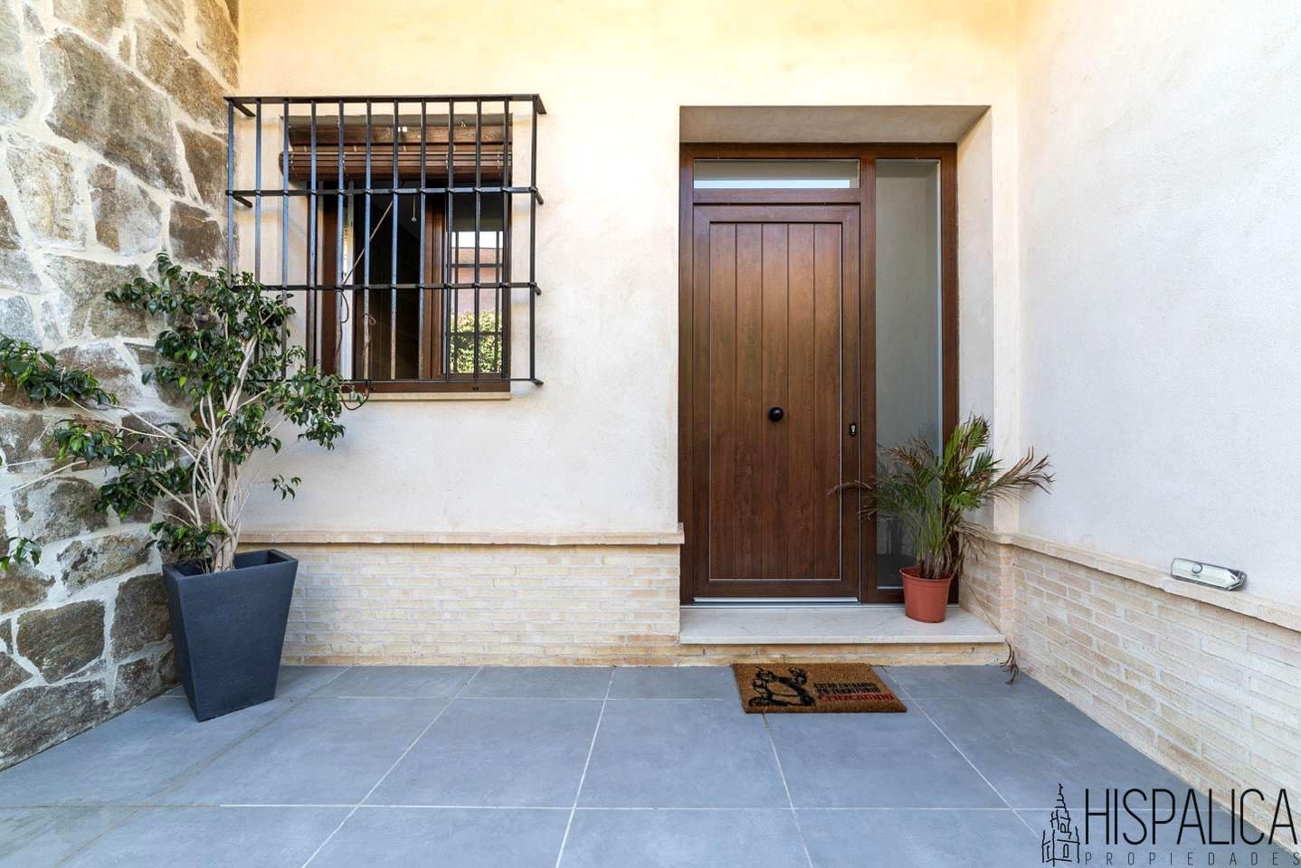 4 soveværelse Villa til salg i Bollullos de la Mitacion med swimmingpool - € 425.000 (Ref: 8780822)