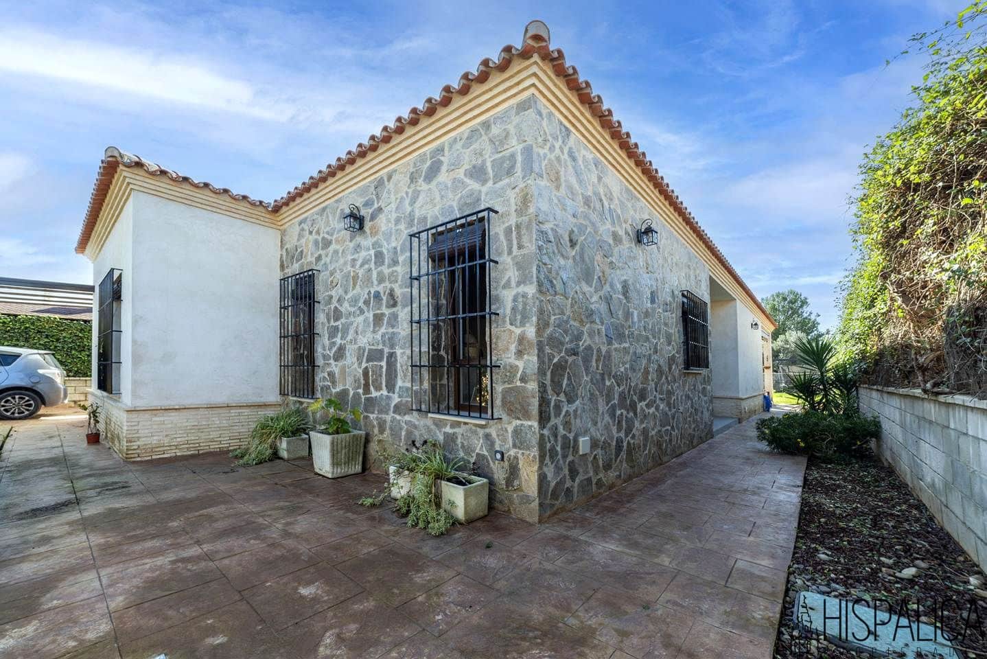 4 soveværelse Villa til salg i Bollullos de la Mitacion med swimmingpool - € 425.000 (Ref: 8780822)