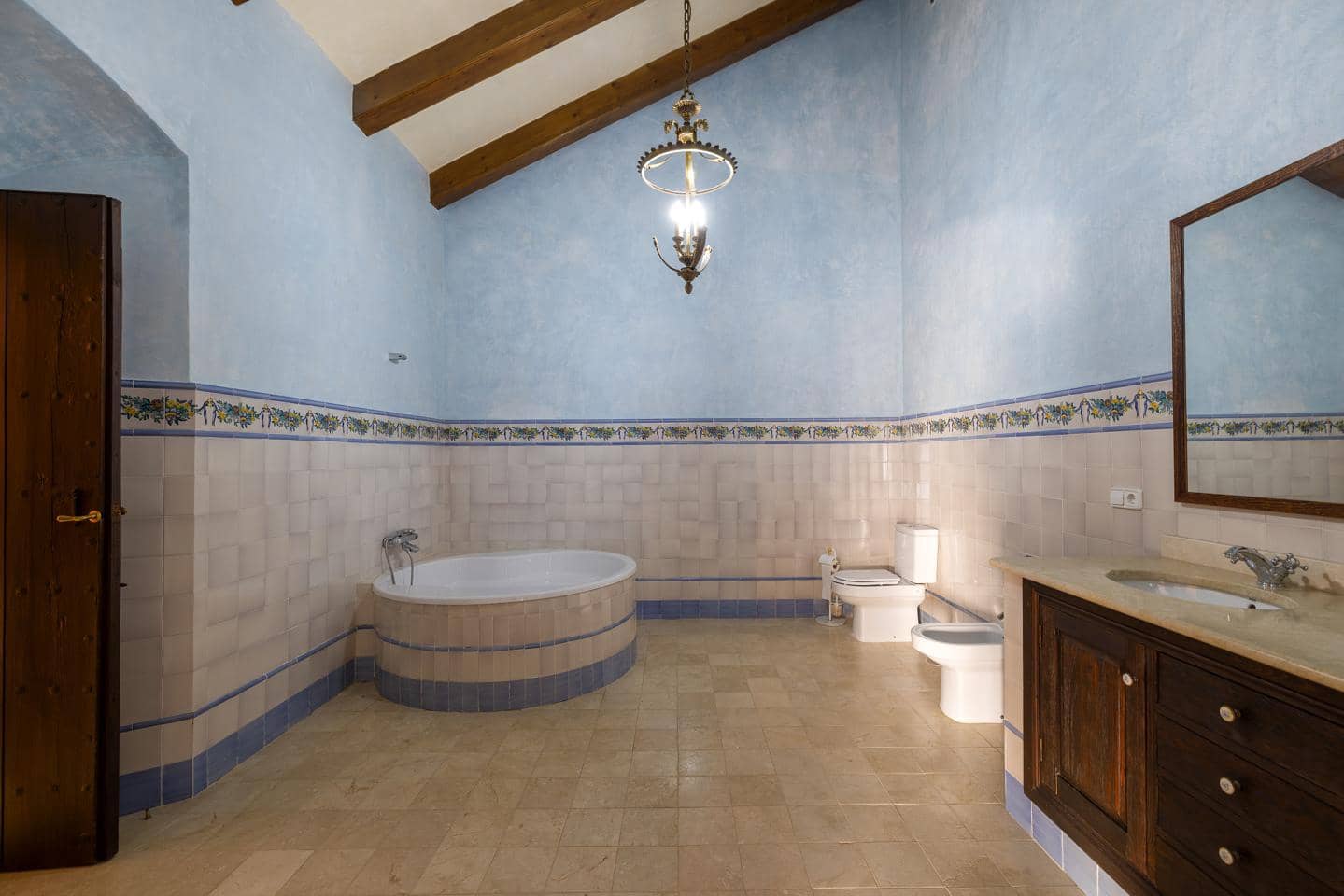 8 soveværelse Villa til salg i Tocina med swimmingpool garage - € 1.400.000 (Ref: 8816486)