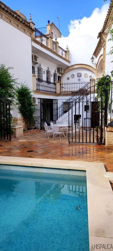 6 soveværelse Villa til salg i Ecija med swimmingpool - € 675.000 (Ref: 8830494)