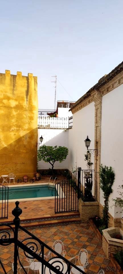 6 soveværelse Villa til salg i Ecija med swimmingpool - € 675.000 (Ref: 8830494)