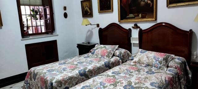 6 soveværelse Villa til salg i Ecija med swimmingpool - € 675.000 (Ref: 8830494)