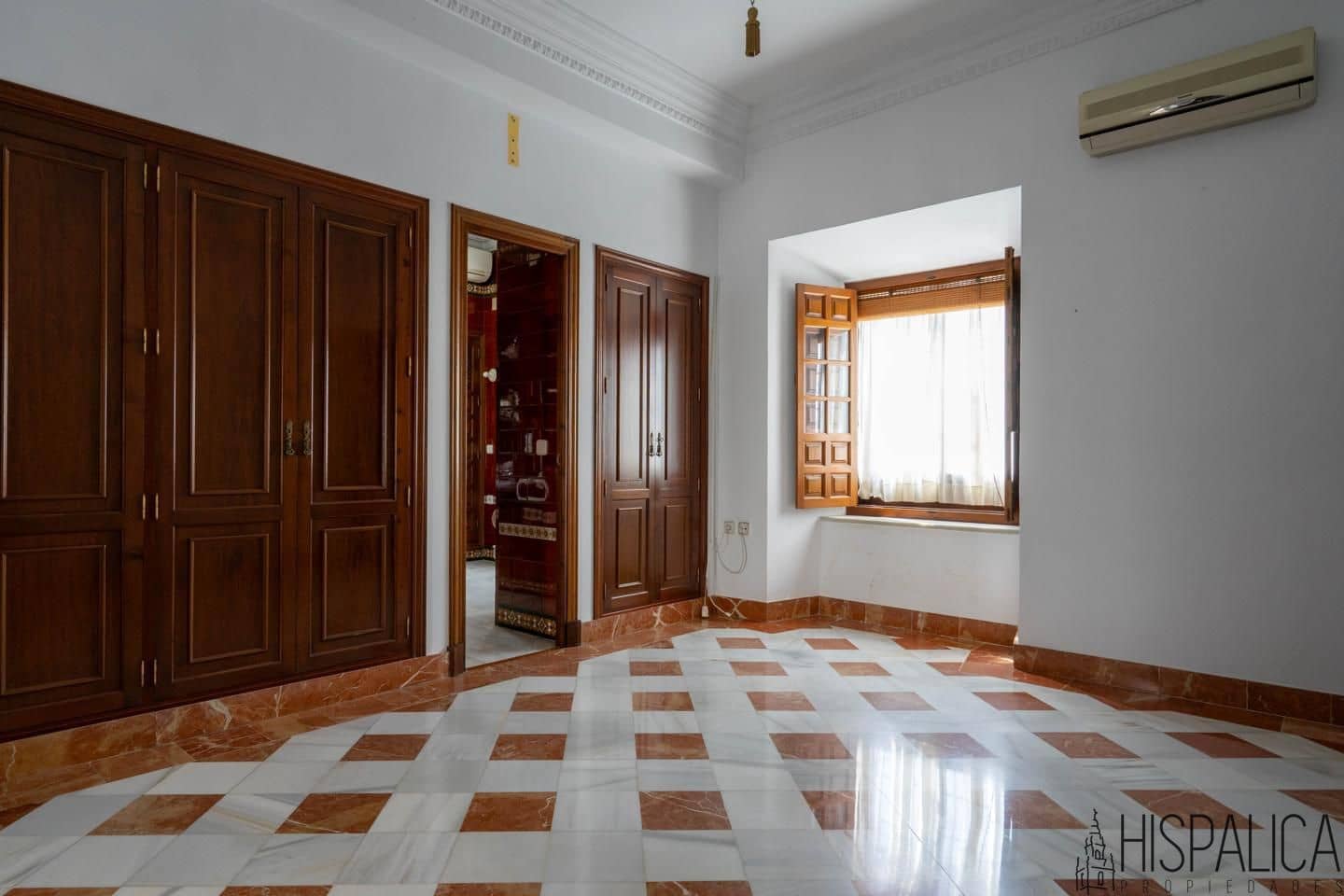 6 soveværelse Villa til salg i Ecija med swimmingpool - € 675.000 (Ref: 8830494)