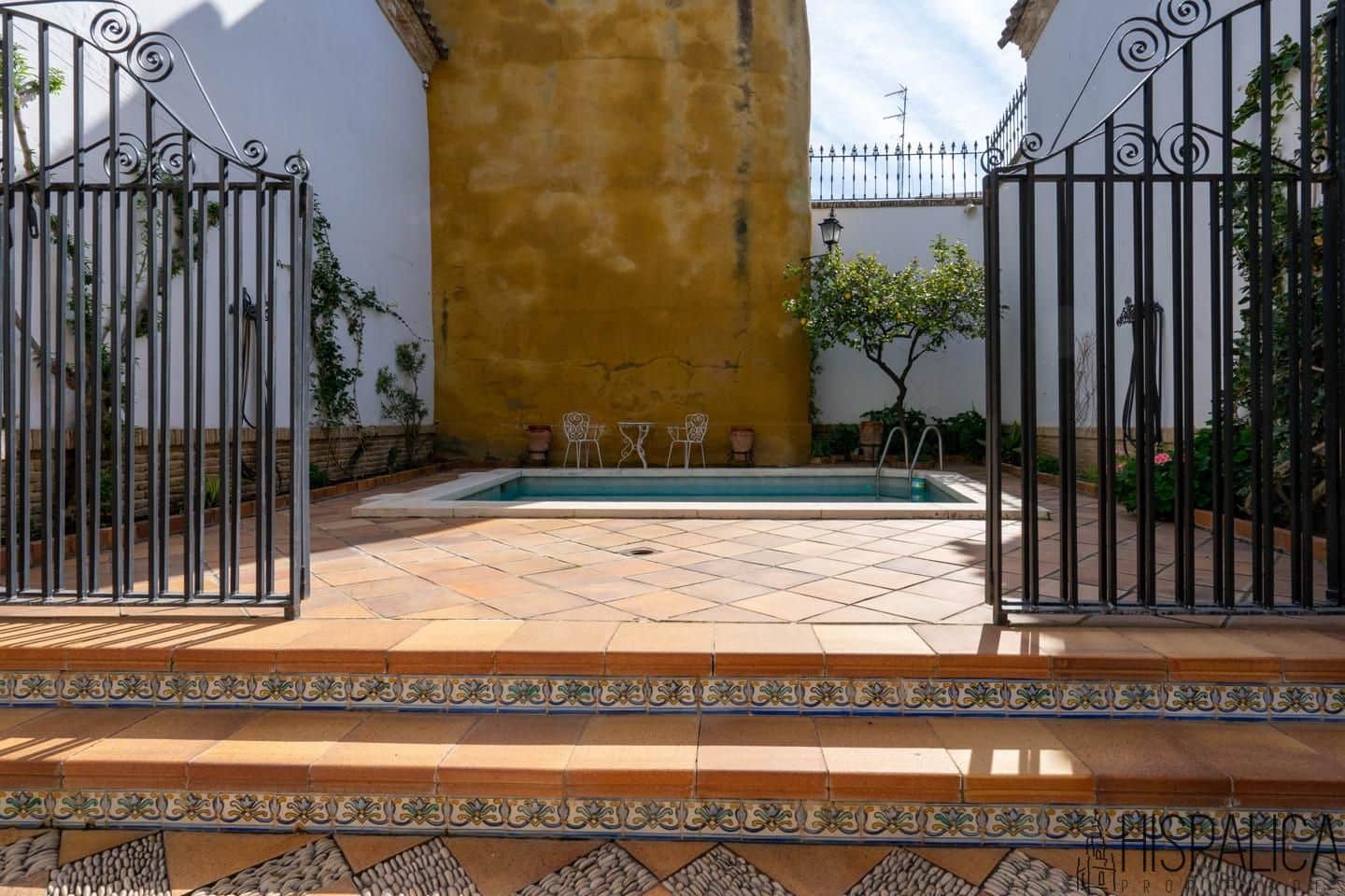 6 soveværelse Villa til salg i Ecija med swimmingpool - € 675.000 (Ref: 8830494)