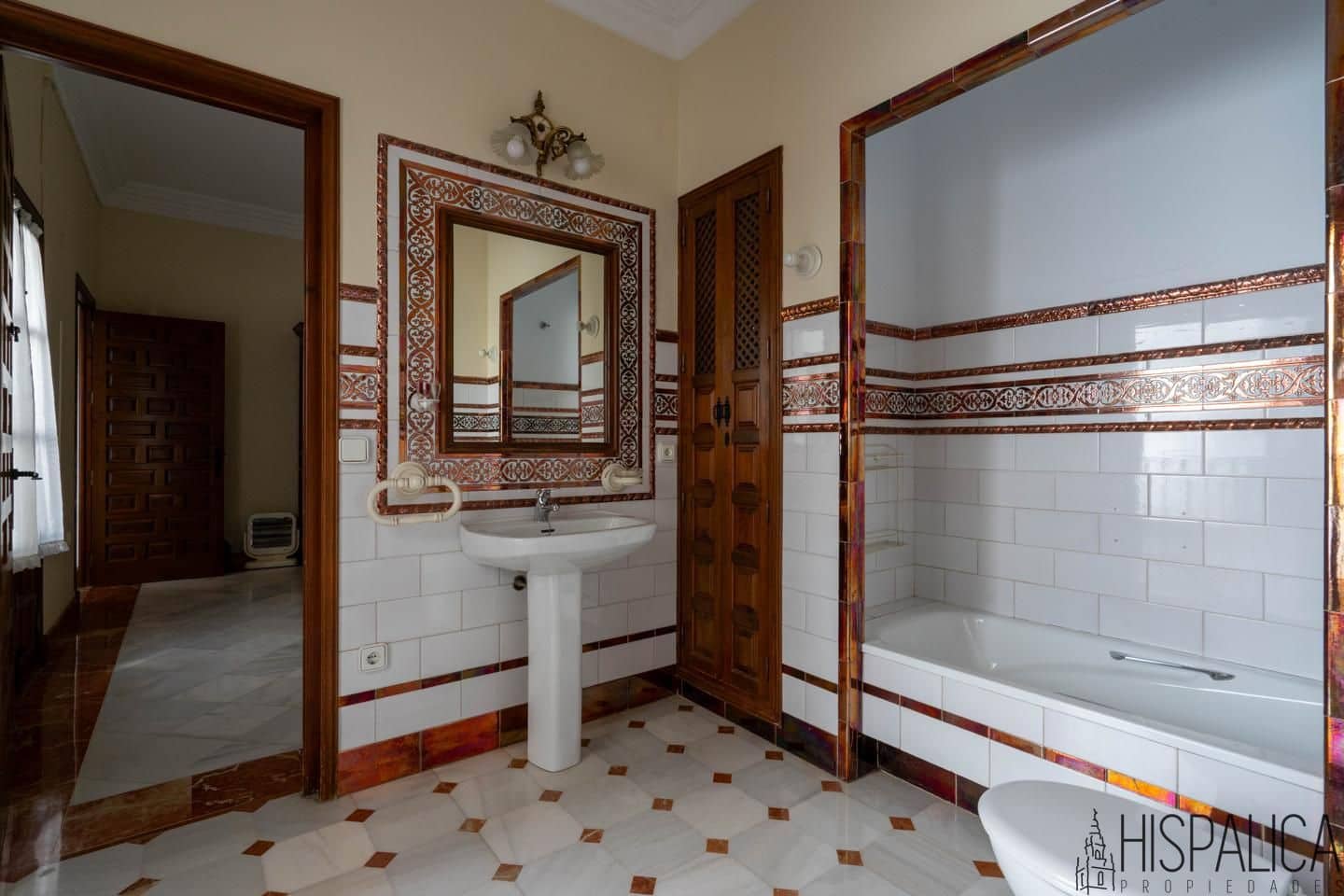 6 soveværelse Villa til salg i Ecija med swimmingpool - € 675.000 (Ref: 8830494)