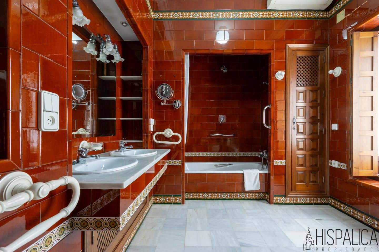 6 soveværelse Villa til salg i Ecija med swimmingpool - € 675.000 (Ref: 8830494)