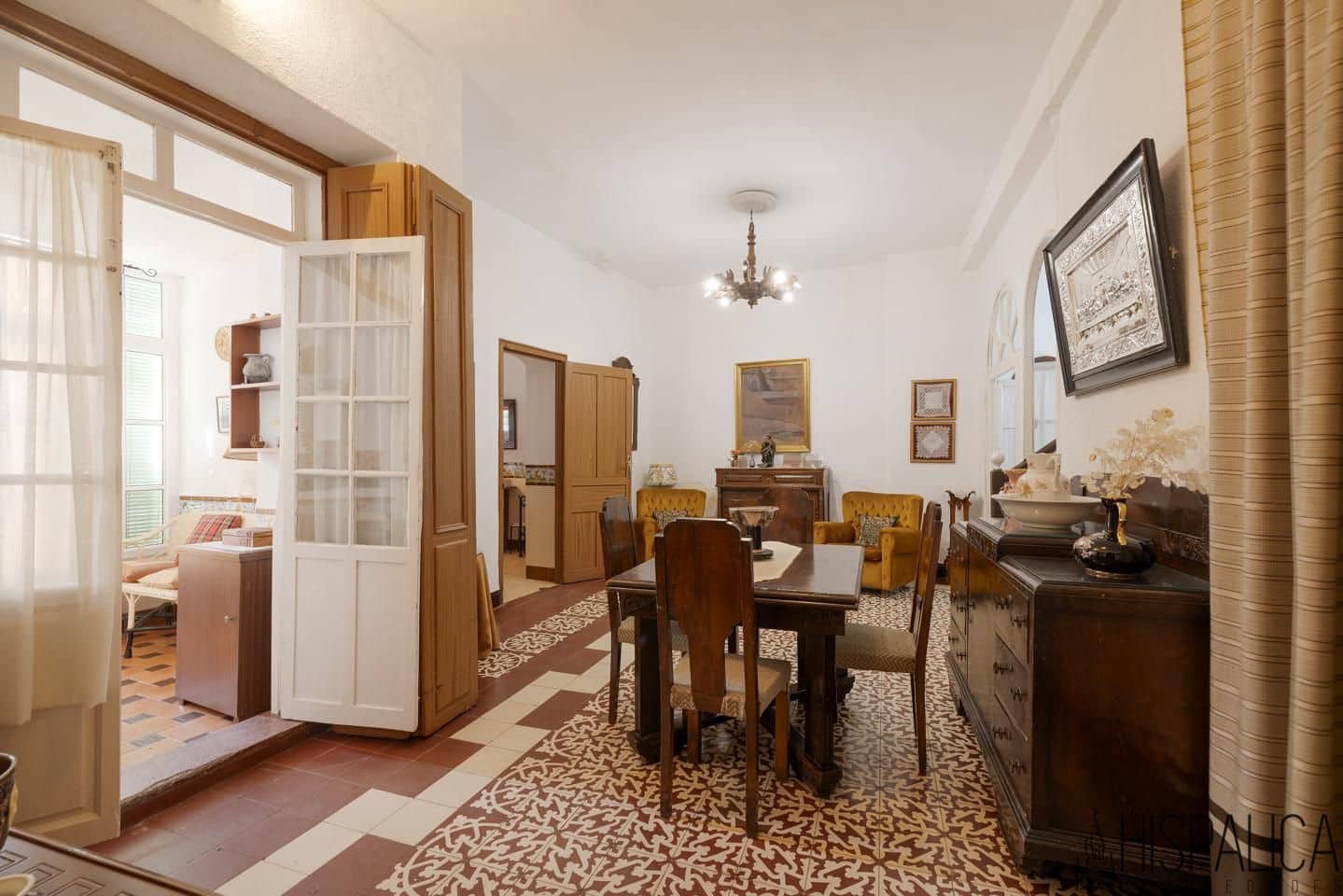 7 soveværelse Villa til salg i Carrion de los Cespedes med garage - € 311.000 (Ref: 8931561)