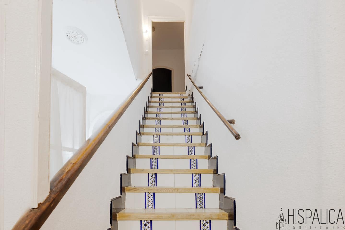 7 soveværelse Villa til salg i Carrion de los Cespedes med garage - € 311.000 (Ref: 8931561)