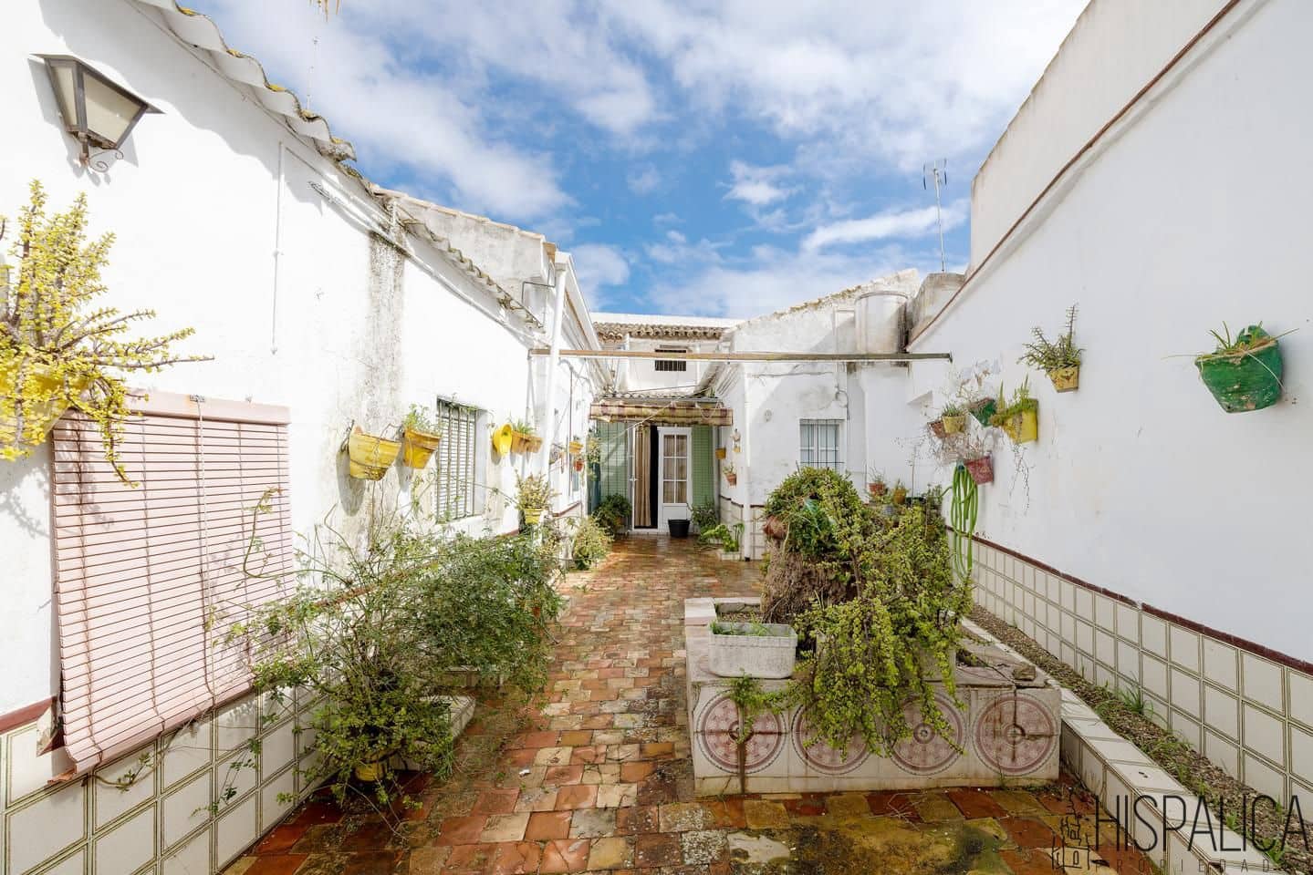 7 soveværelse Villa til salg i Carrion de los Cespedes med garage - € 311.000 (Ref: 8931561)