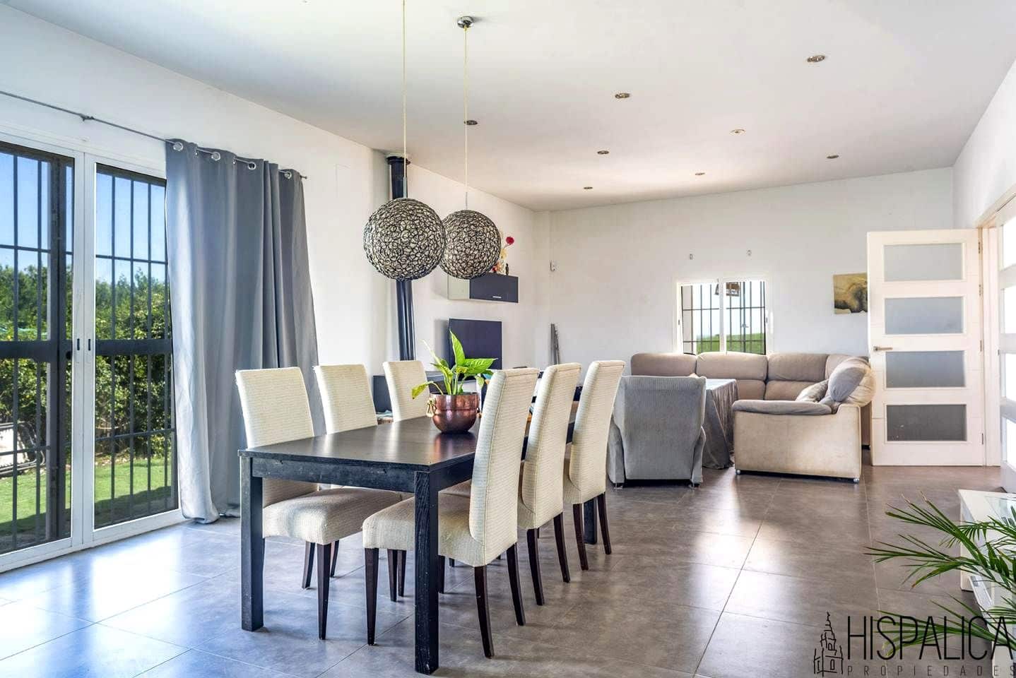 4 soveværelse Villa til salg i Cantillana - € 400.000 (Ref: 8933433)