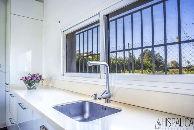 4 soveværelse Villa til salg i Cantillana - € 400.000 (Ref: 8933433)