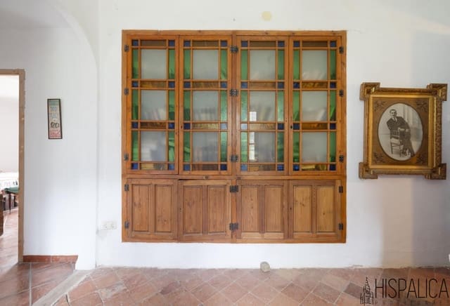 6 soverom Villa til salgs i Oliveros, Málaga by - € 750 000 (Ref: 8945631)