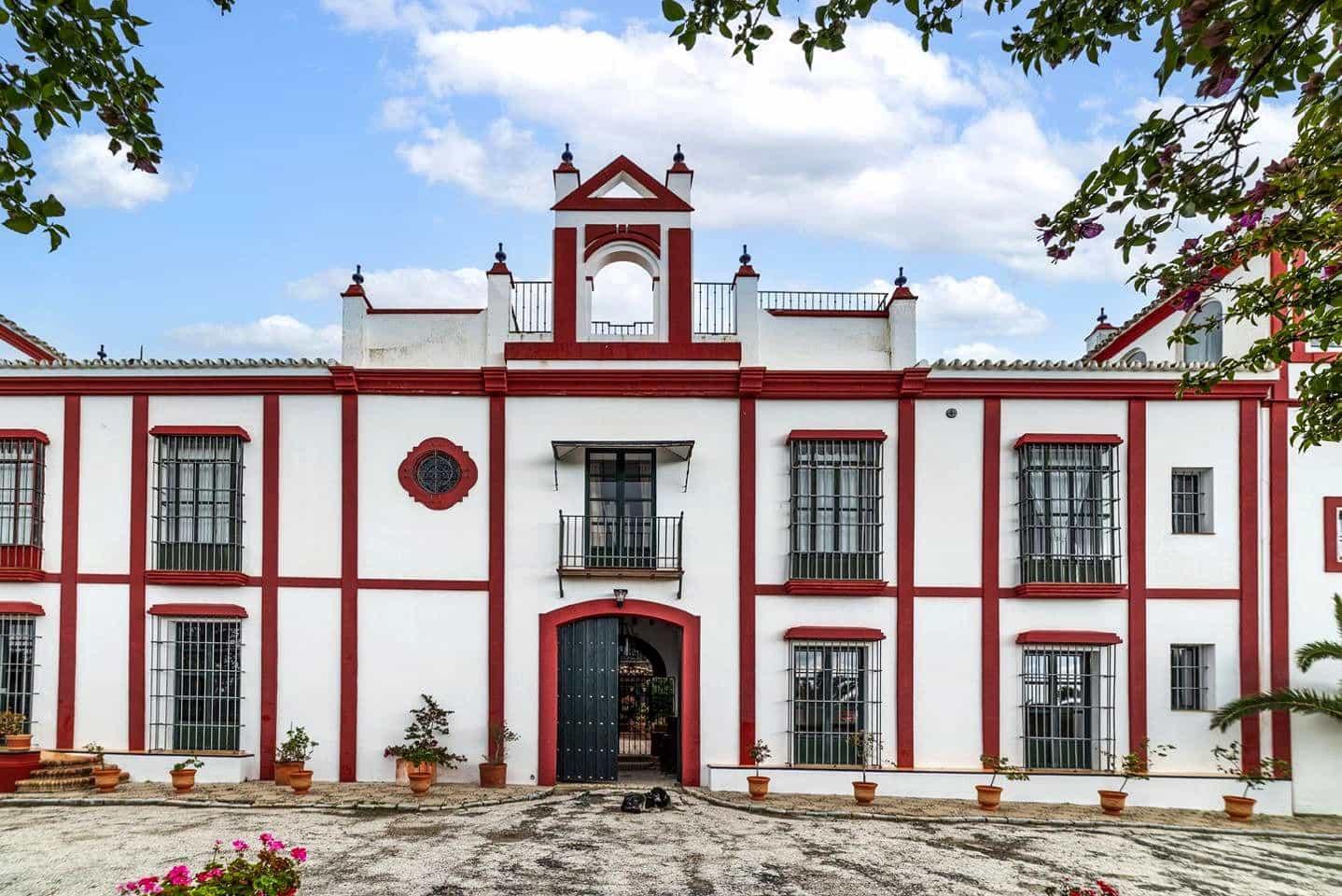 13 soveværelse Villa til salg i Moron de la Frontera med swimmingpool - € 3.400.000 (Ref: 8981728)