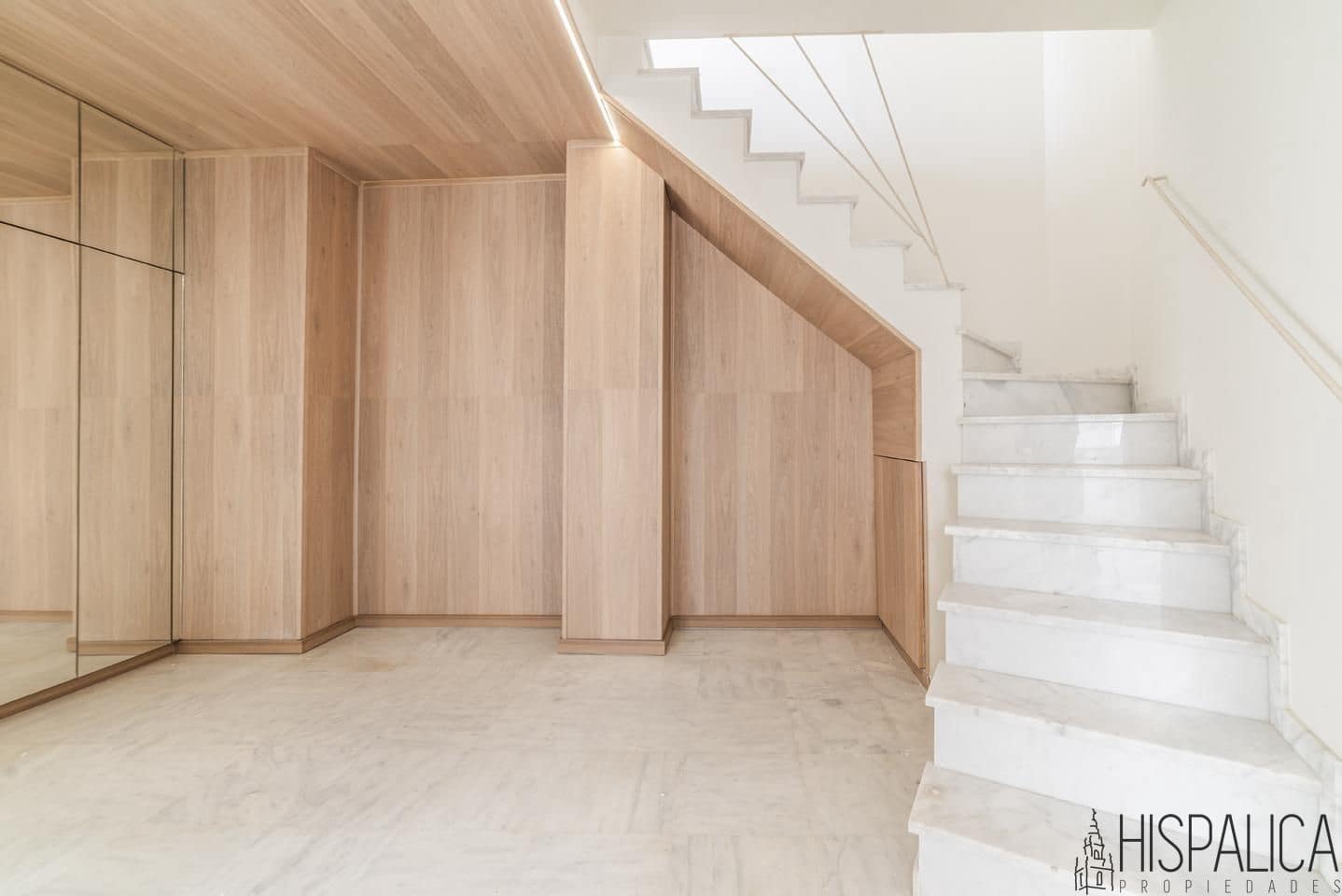1 Zimmer Wohnung zu verkaufen in Sevilla Stadt - 390.000 € (Ref: 9099710)