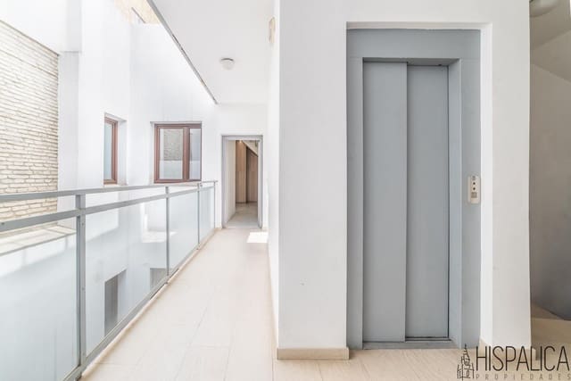 1 Zimmer Wohnung zu verkaufen in Triana Oeste, Sevilla Stadt - 390.000 € (Ref: 9099710)