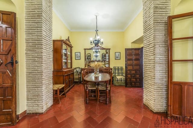 4 soveværelse Finca/Landehus til salg i Lora del Río - € 450.000 (Ref: 9118104)